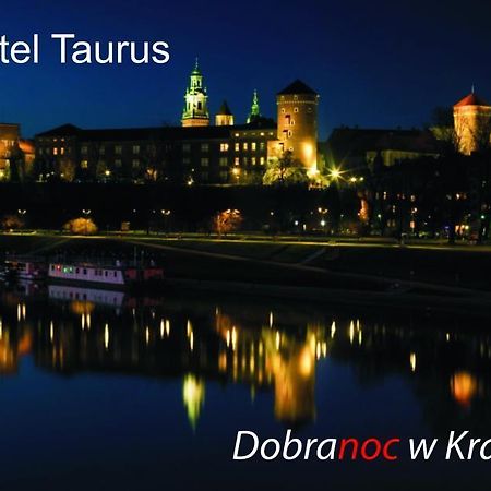 Hostel Taurus Краков Экстерьер фото